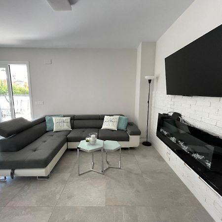 Marbella Centre With Terrace And Poolアパートメント エクステリア 写真