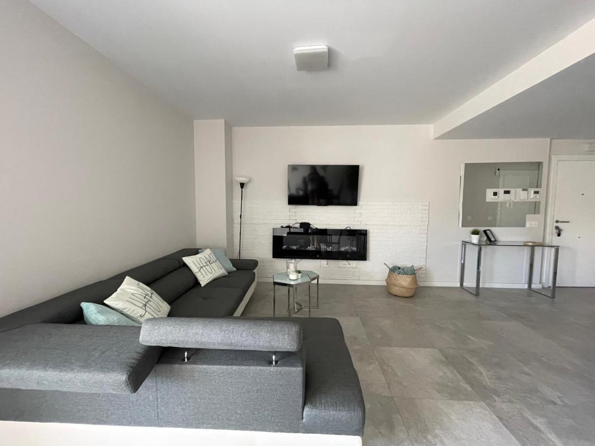 Marbella Centre With Terrace And Poolアパートメント エクステリア 写真